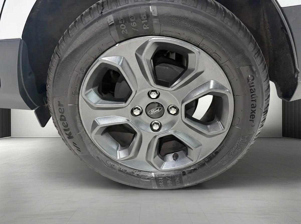 Ford EcoSport Benzina Manuale Titanium Neopatentati
