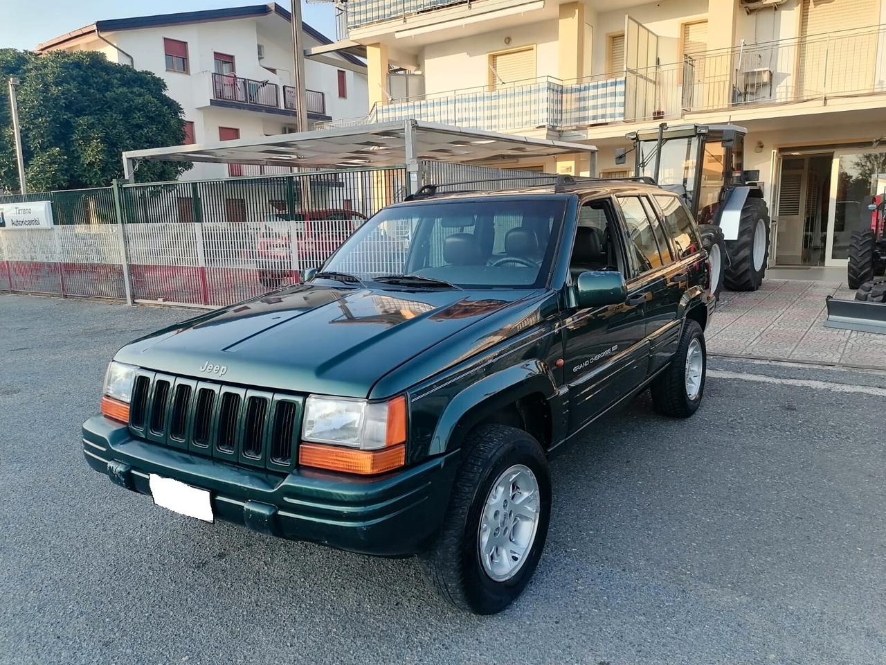 Jeep Grand Cherokee ZJ 5.2 v8 GPL