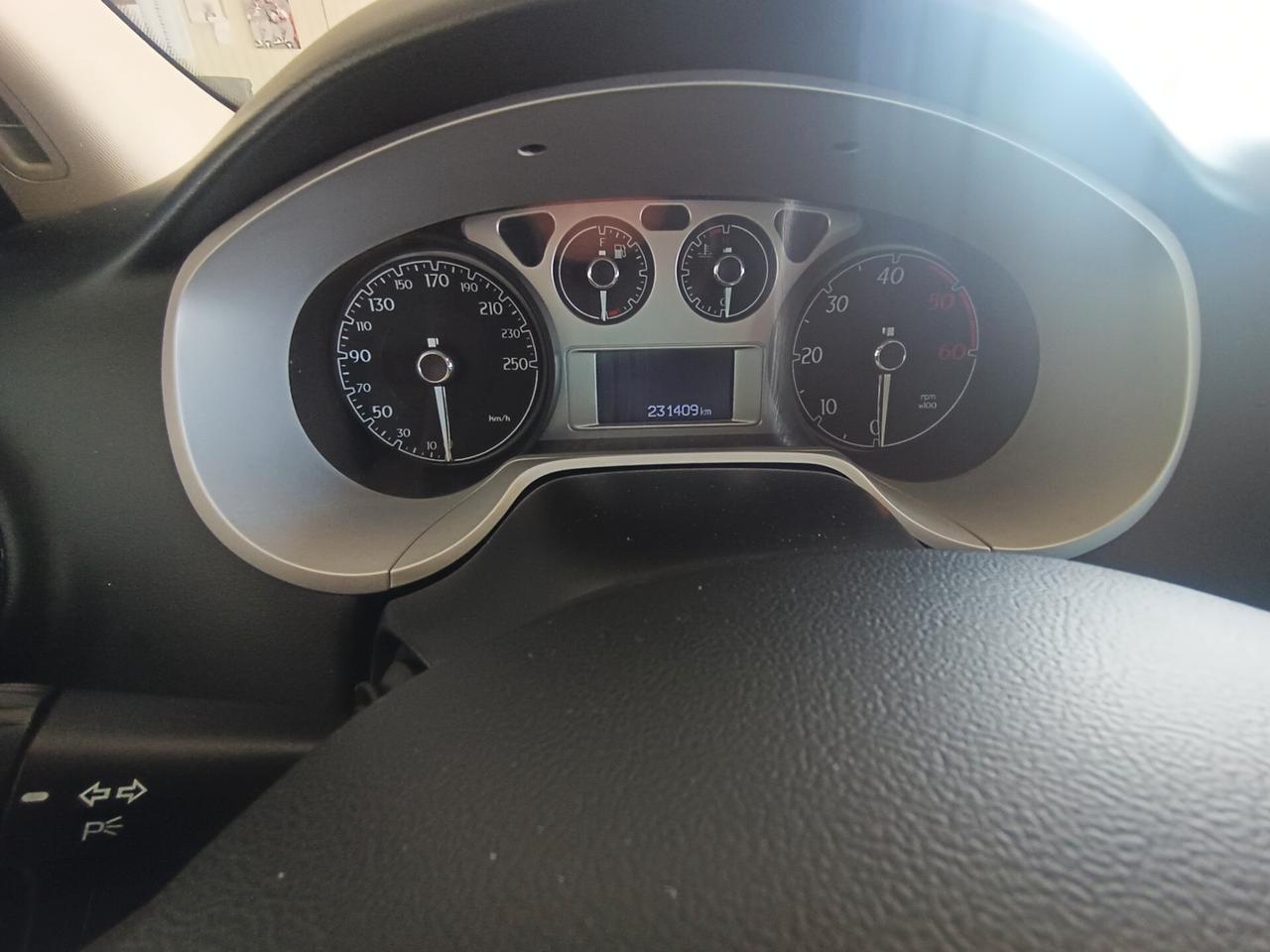 Lancia Delta 1.6 MJT DPF Platino