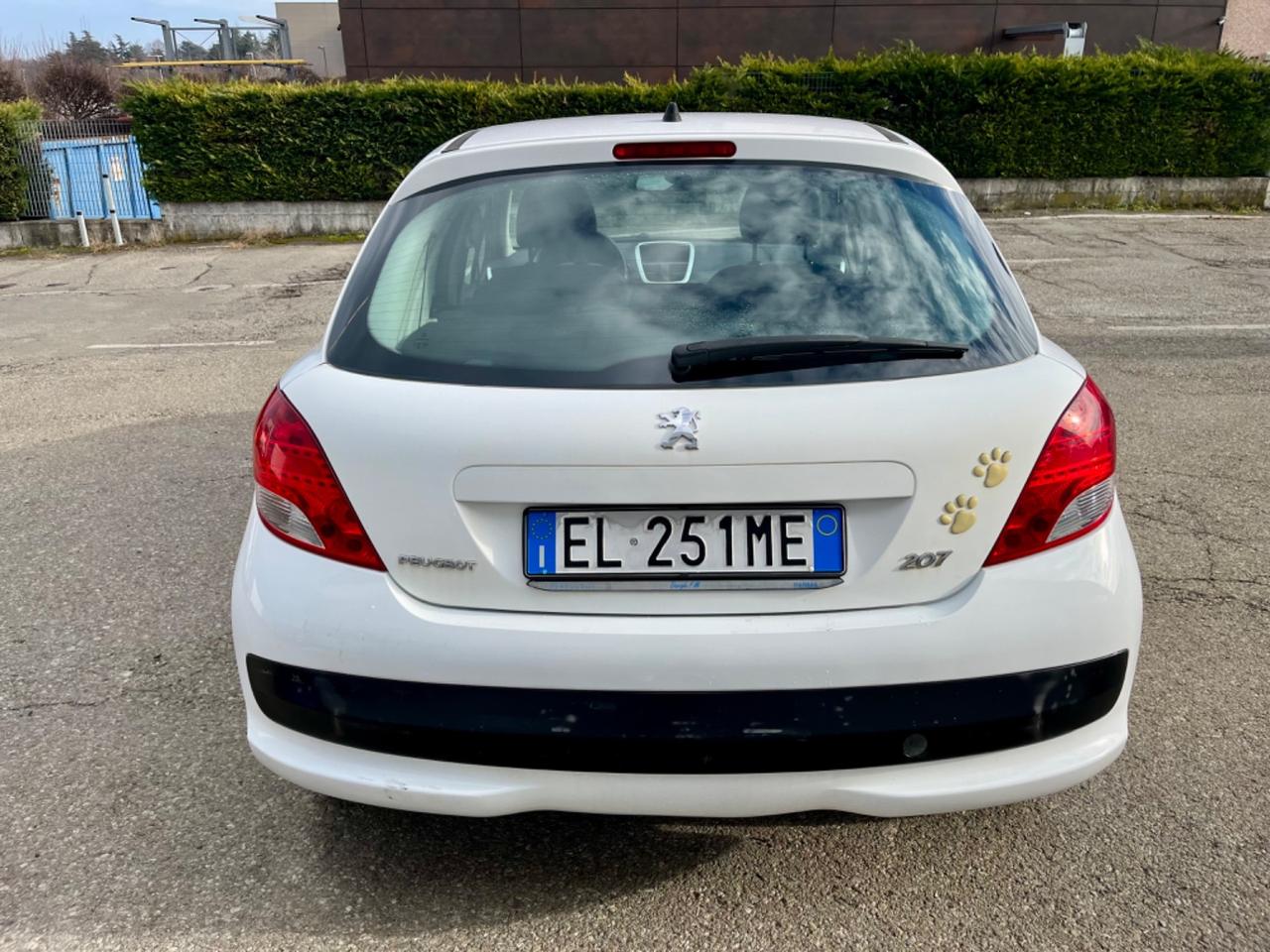 Peugeot 207 1.4hdi 2012 132.000km perfetta per neopatentati