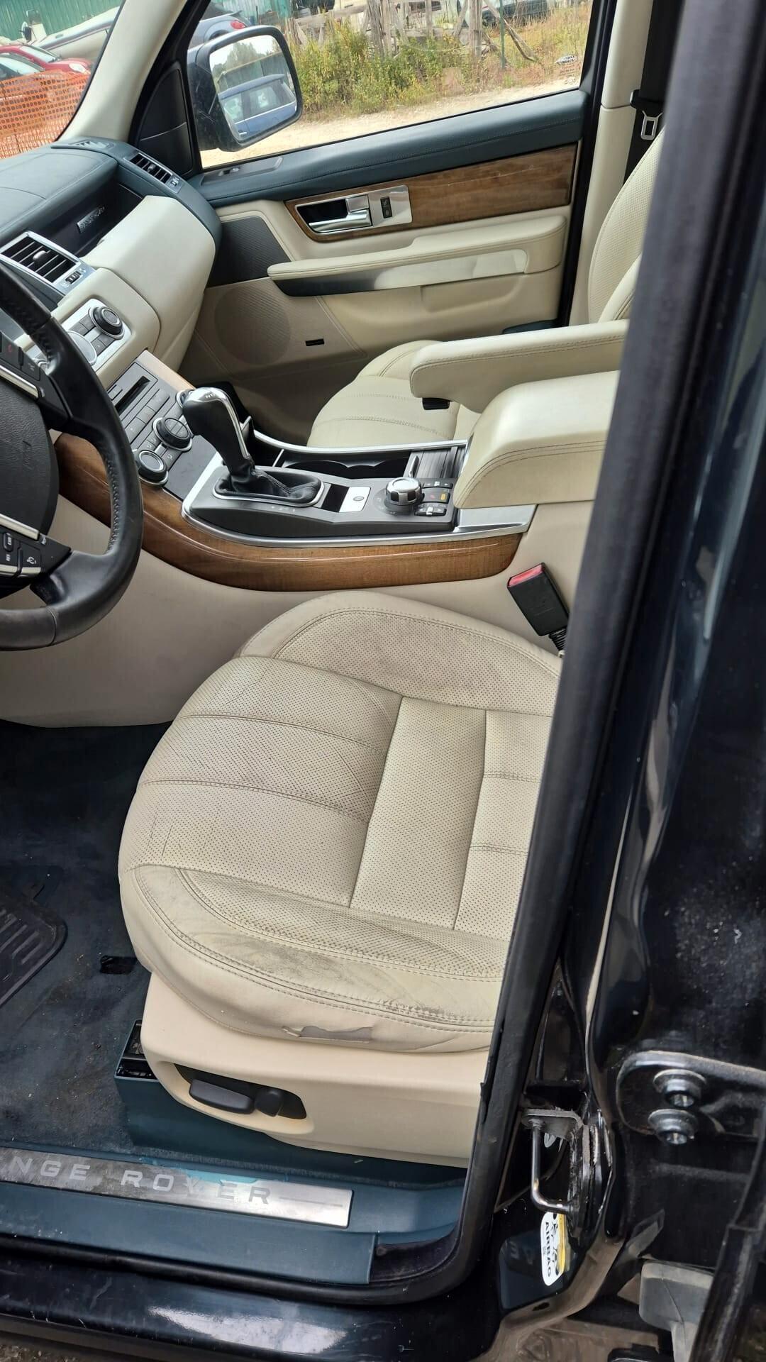 Range Rover RR Sport 2011 - 3.0 DIESEL PER PEZZI