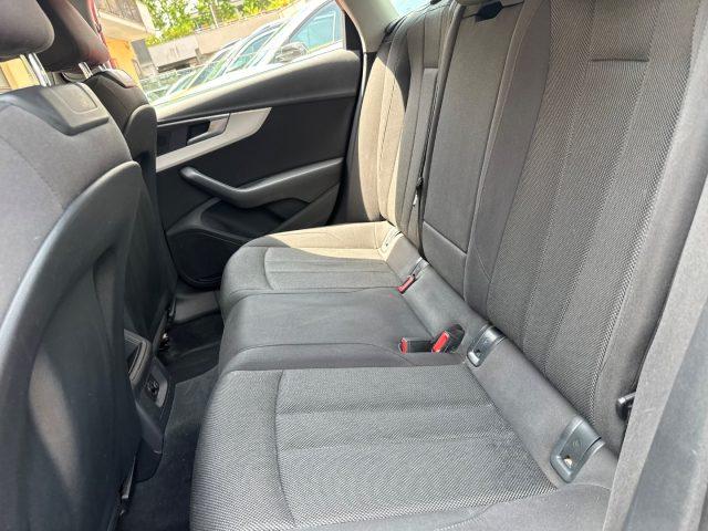 AUDI A4 Avant 2.0 TDI 150 CV S tronic Business