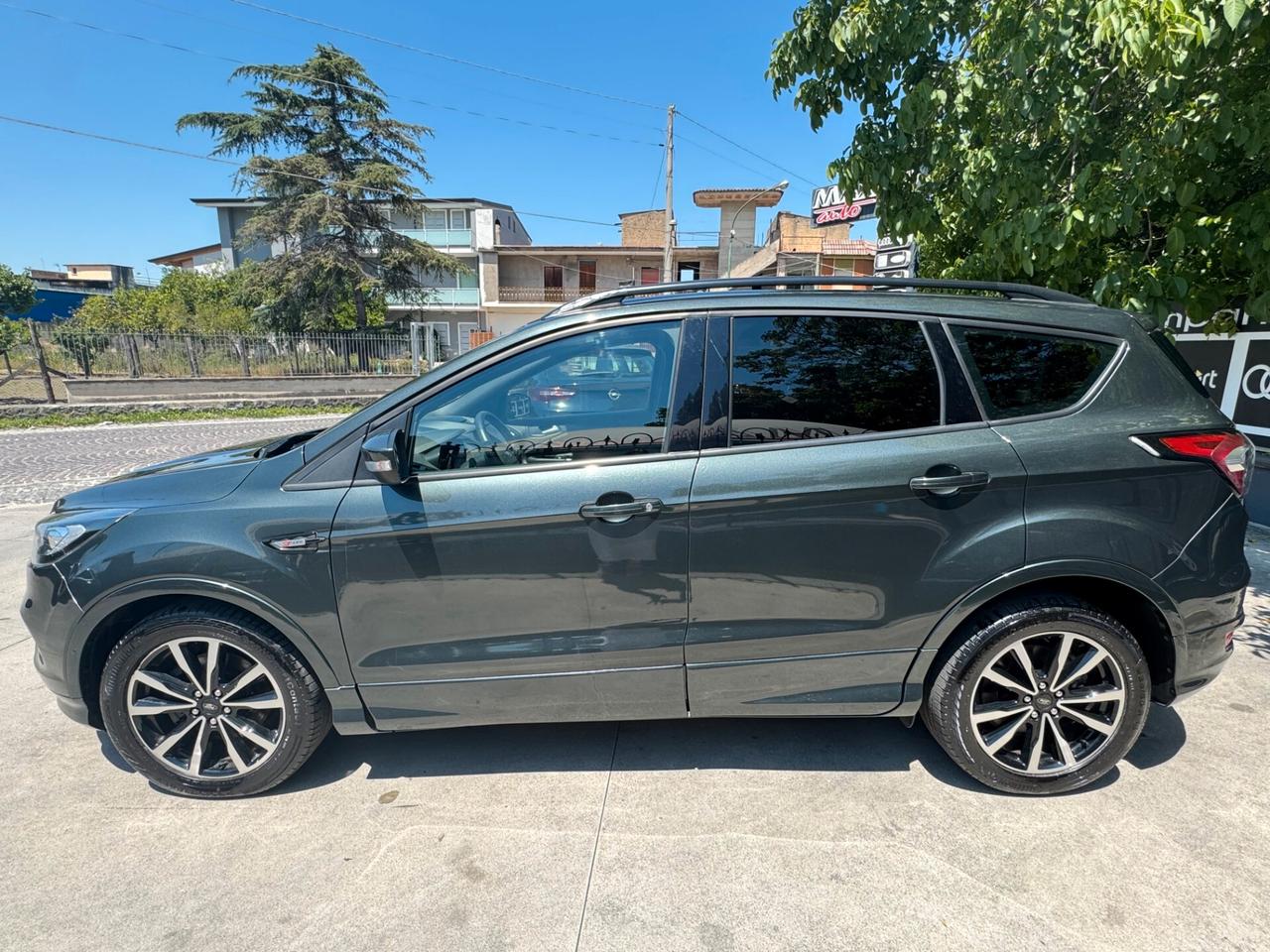 Ford Kuga 2.0 TDCI 150 CV S&S 4WD ST-Line