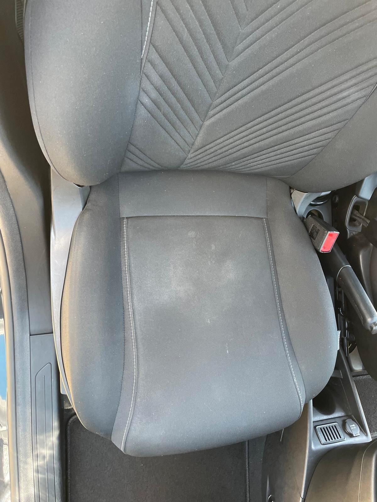 Lancia Ypsilon 1.0 FireFly 5 porte S&S Hybrid Gold