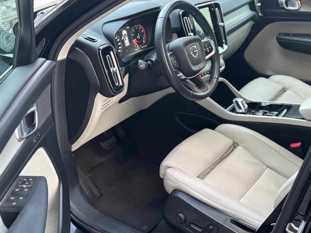 Volvo XC40 T4 AWD Geartronic Inscription