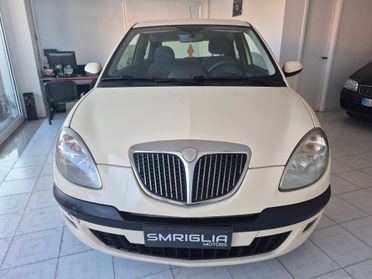 Lancia Ypsilon 1.2 Argento BASSI CONSUMI