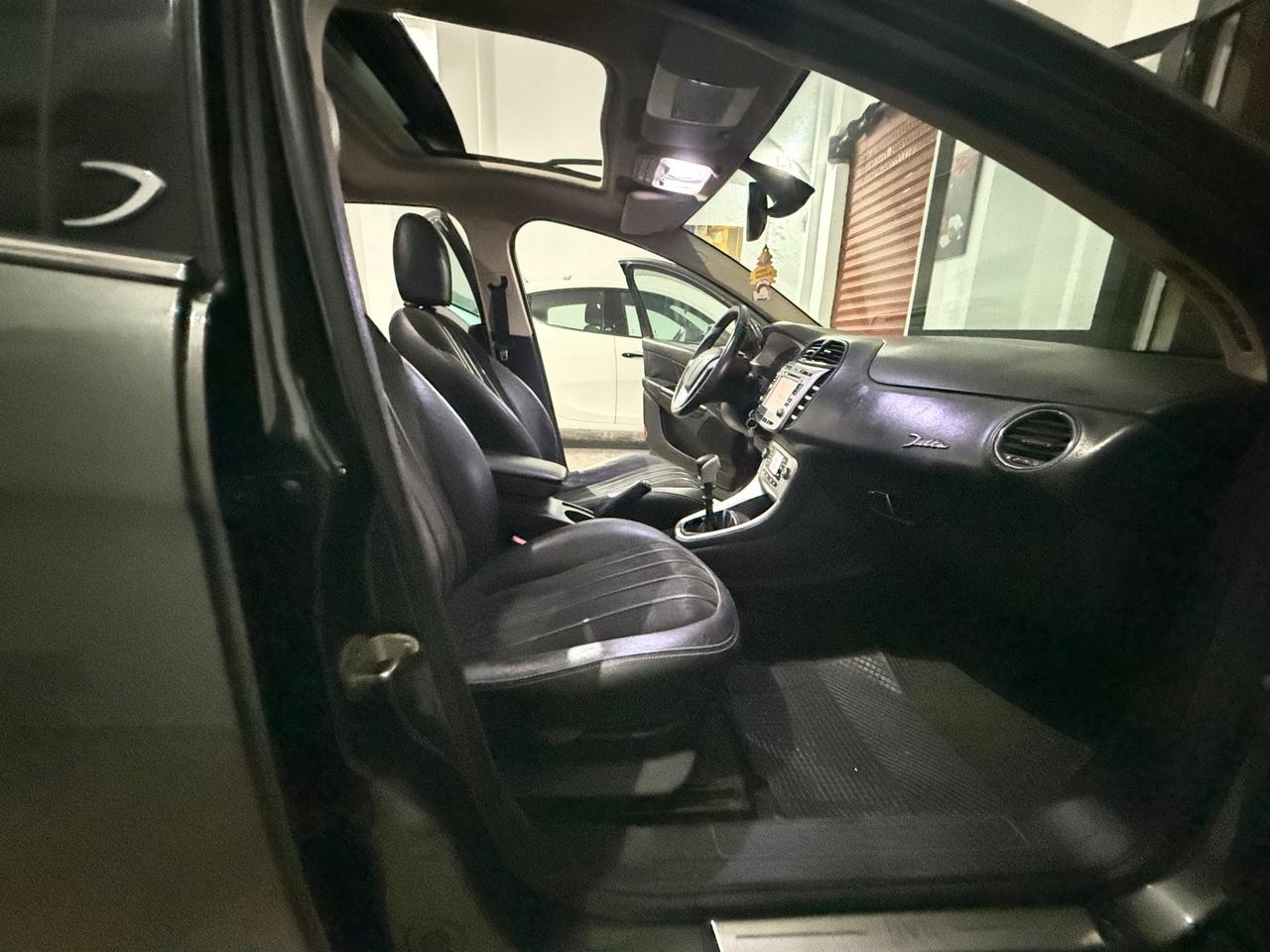 Lancia Delta 1.6 MJT DPF Platino