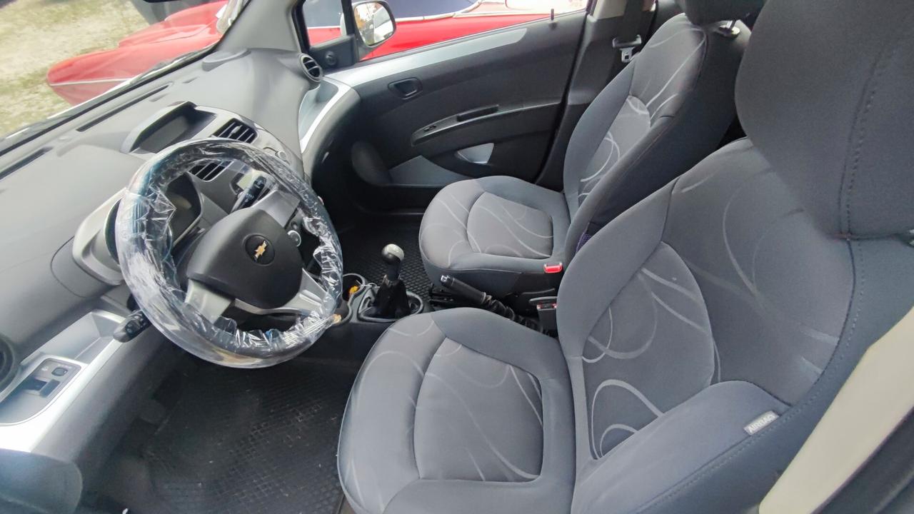 Chevrolet Spark 1.0 GPL 2014