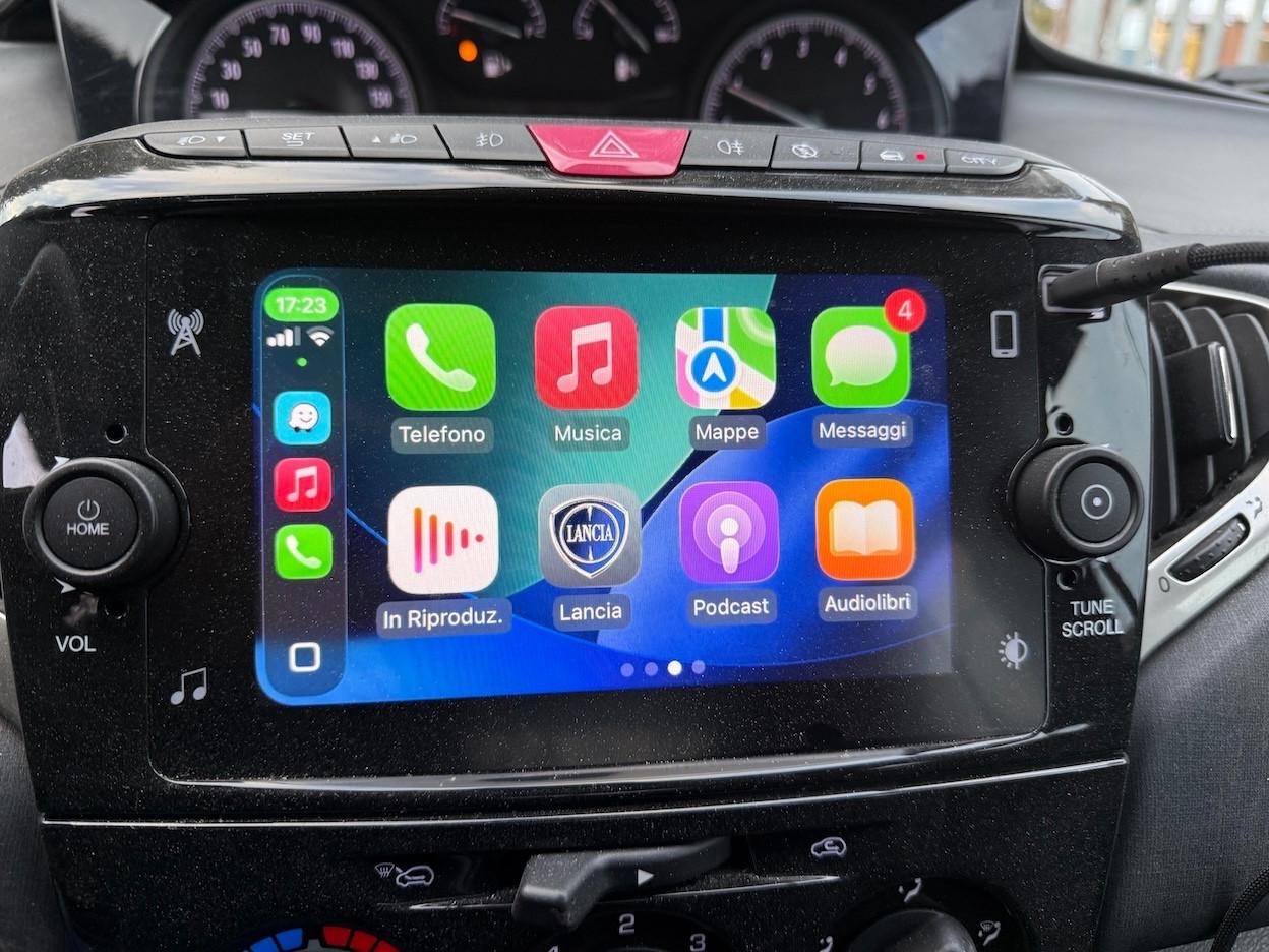 Lancia Ypsilon 1.0 FireFly 5 porte S&S Hybrid Gold