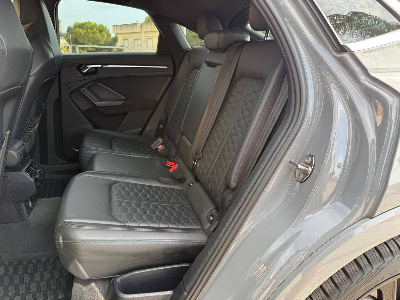 Audi Q3 RS SPB quattro S tronic
