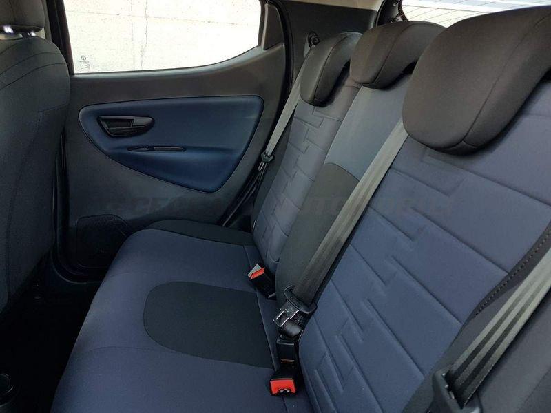 Lancia Ypsilon Ypsilon 1.0 firefly hybrid Platino s&s 70cv