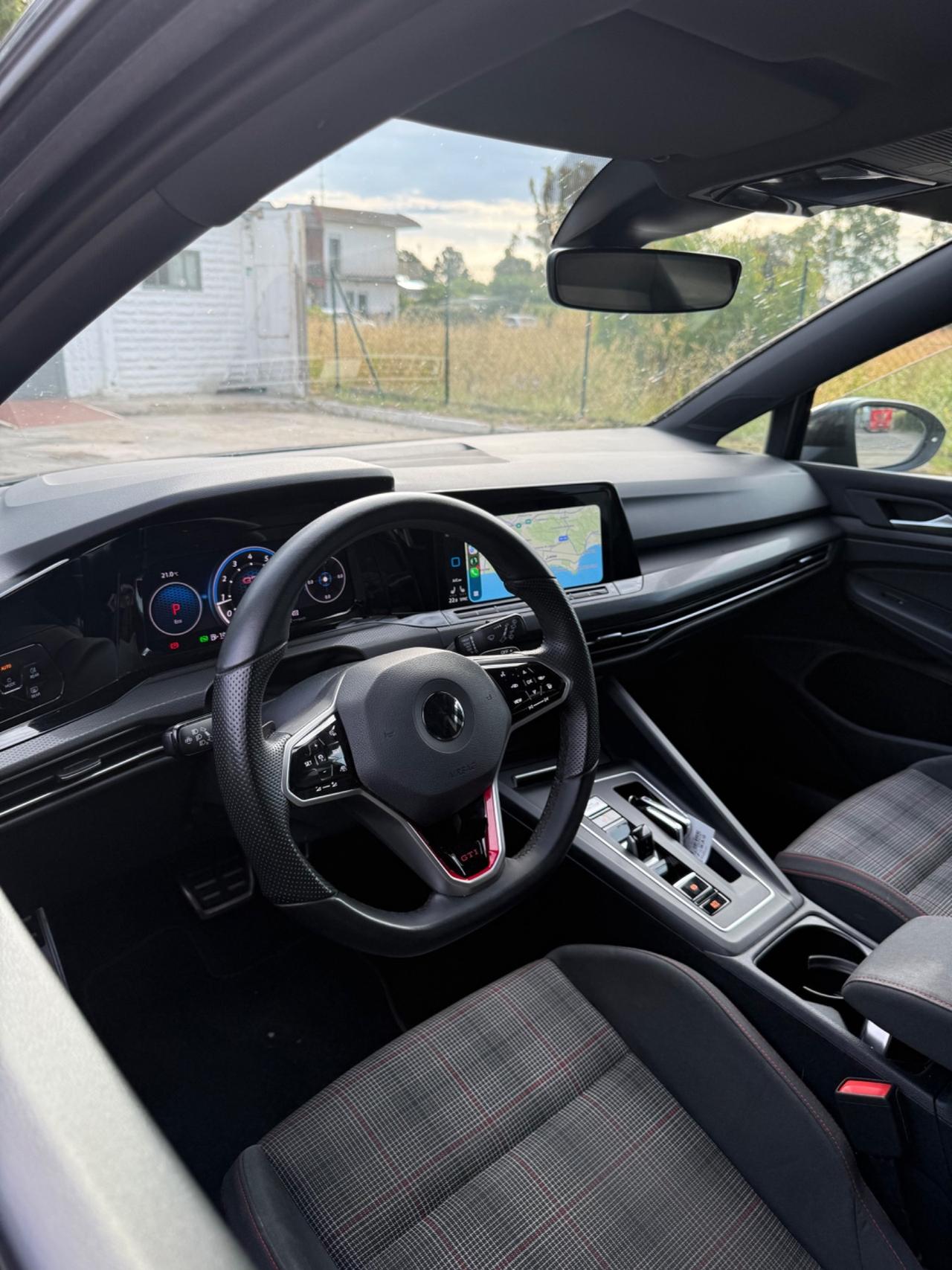 Volkswagen Golf GTI 2.0 TSI