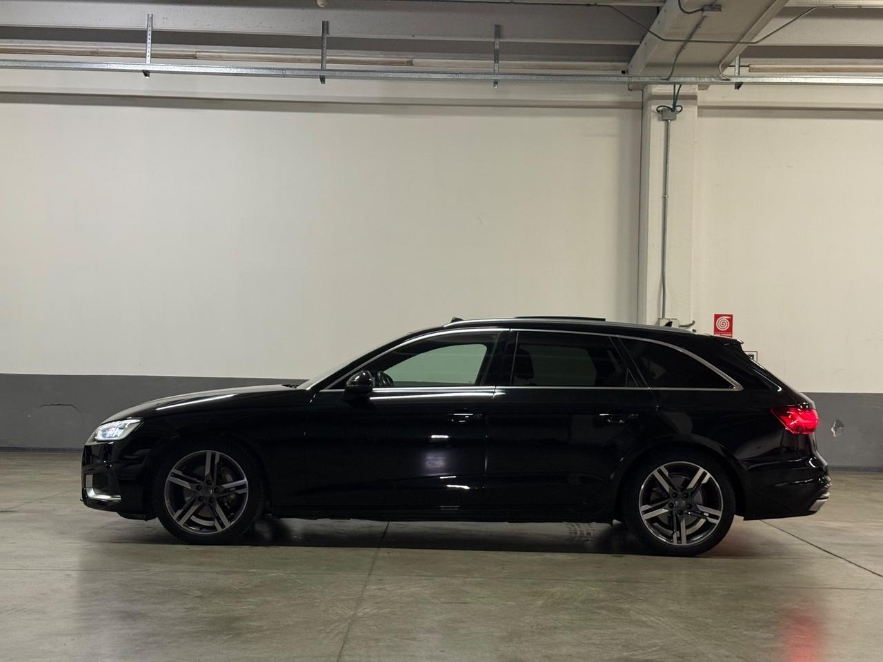 Audi A4 40 TDI quattro S tronic-