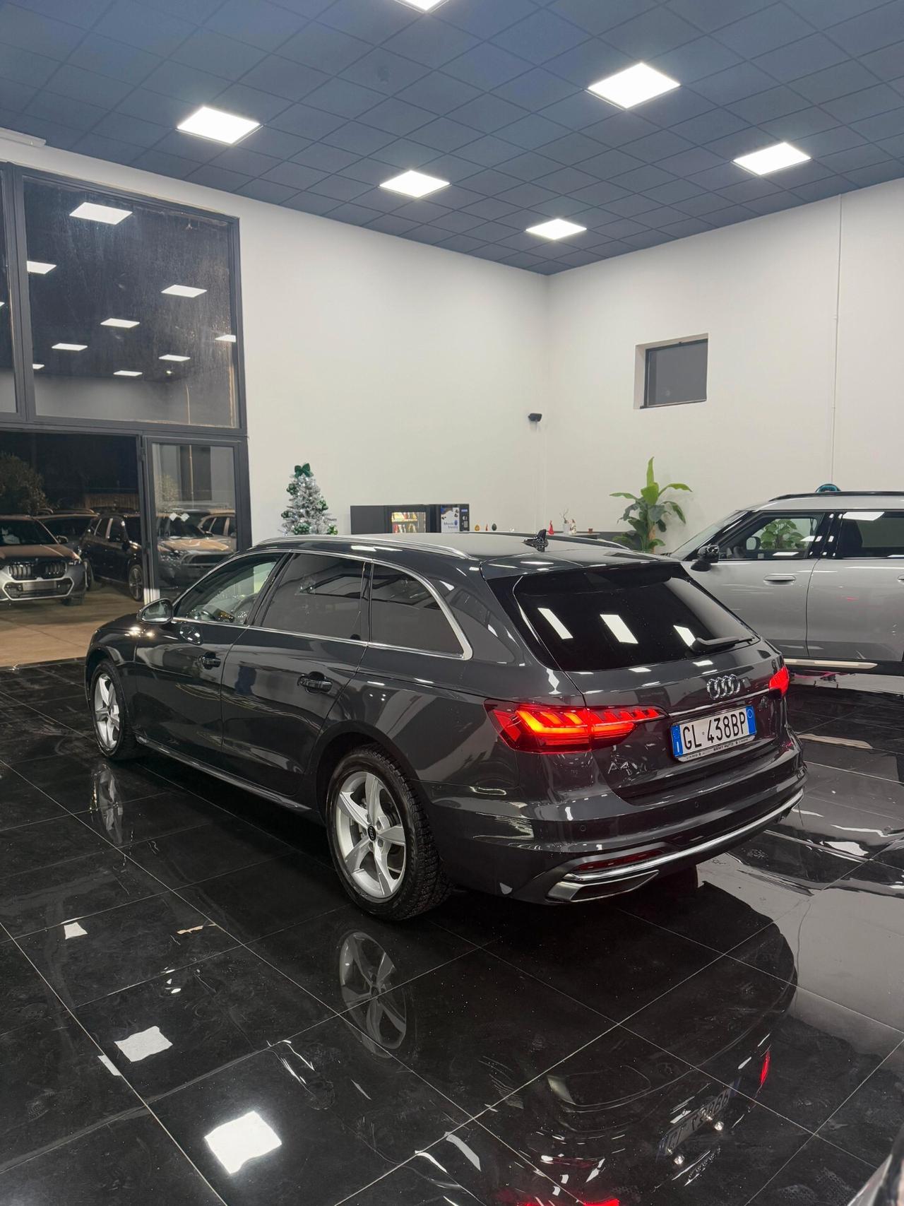 Audi A4 Avant 40 TDI S tronic Business