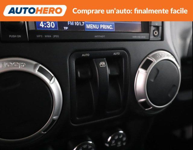 JEEP Wrangler 2.8 CRD DPF Sahara Auto