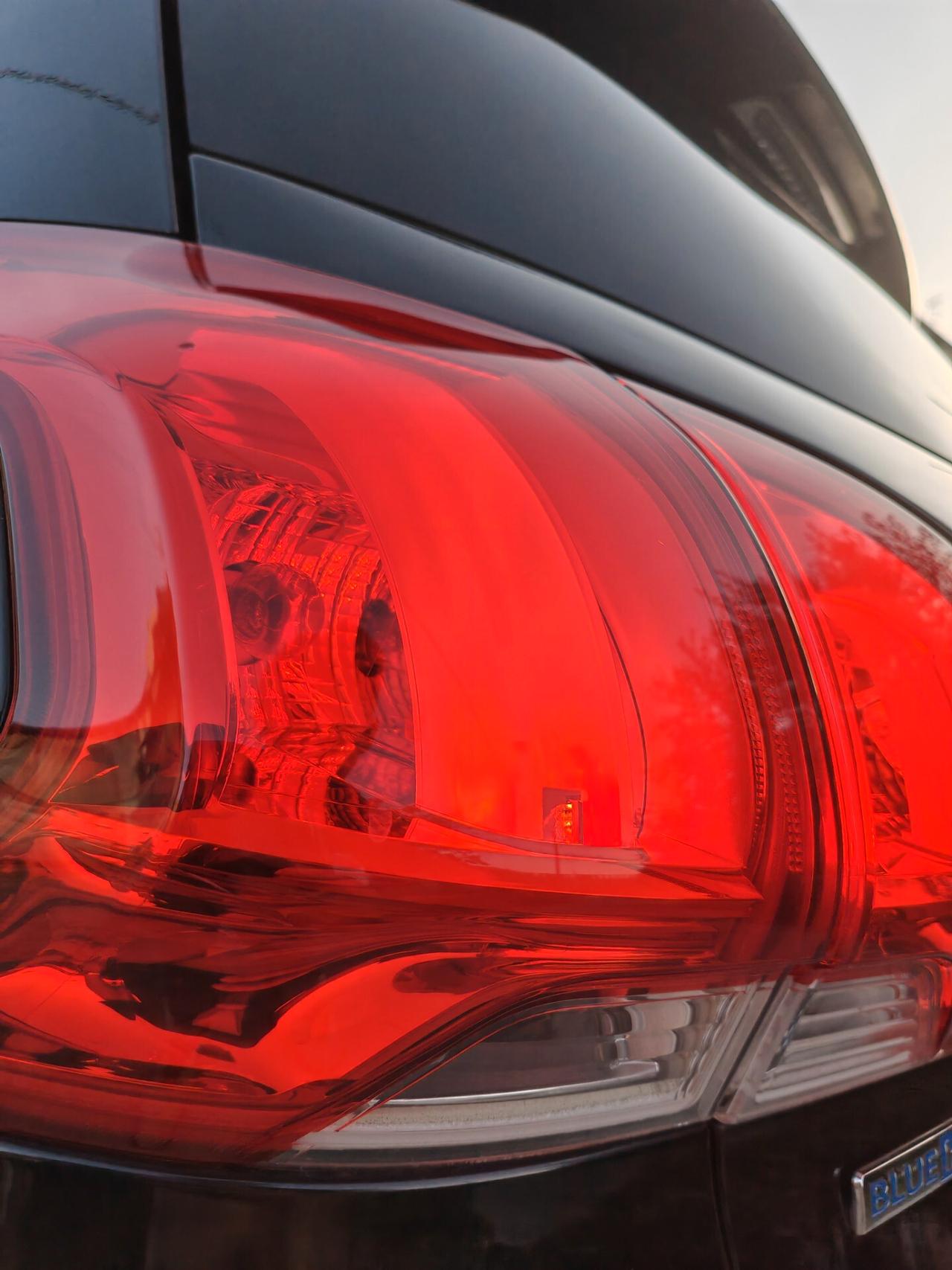 Peugeot 2008 NUOVISSIMA 1.6HDI 100 CV