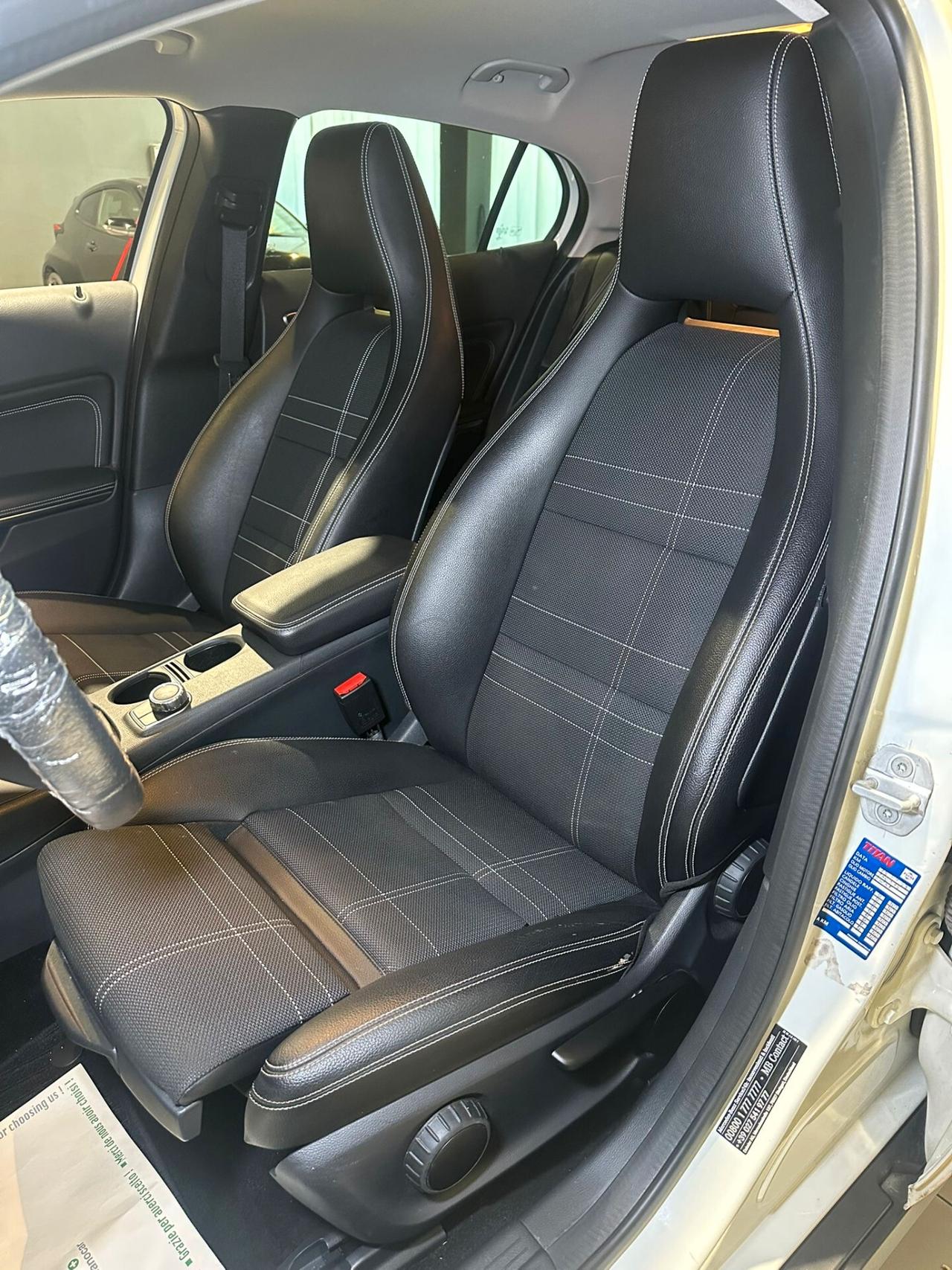 Mercedes-benz GLA 180 d Business