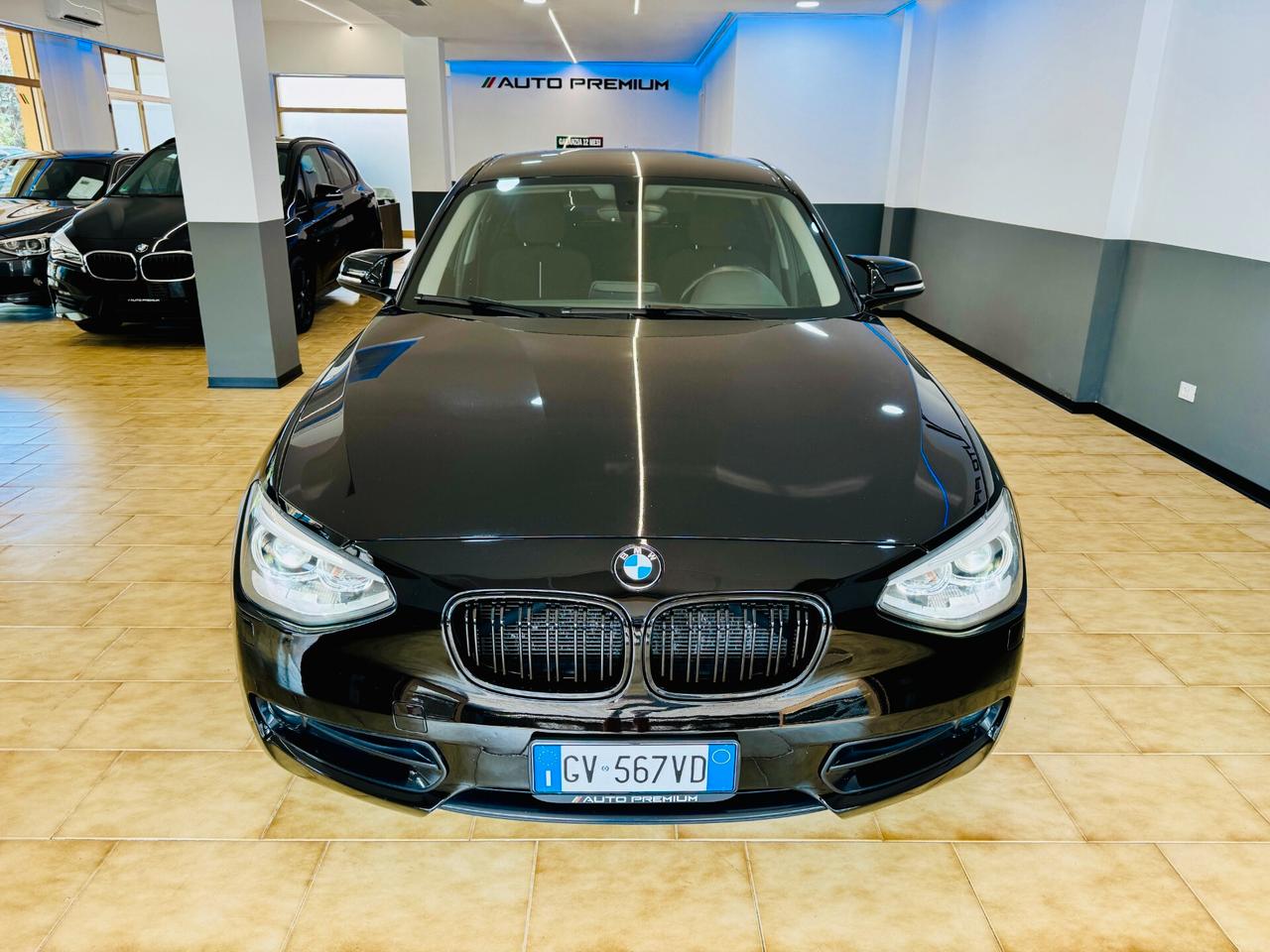 BMW 120d xDrive 5p. Sport / Led / Interni M