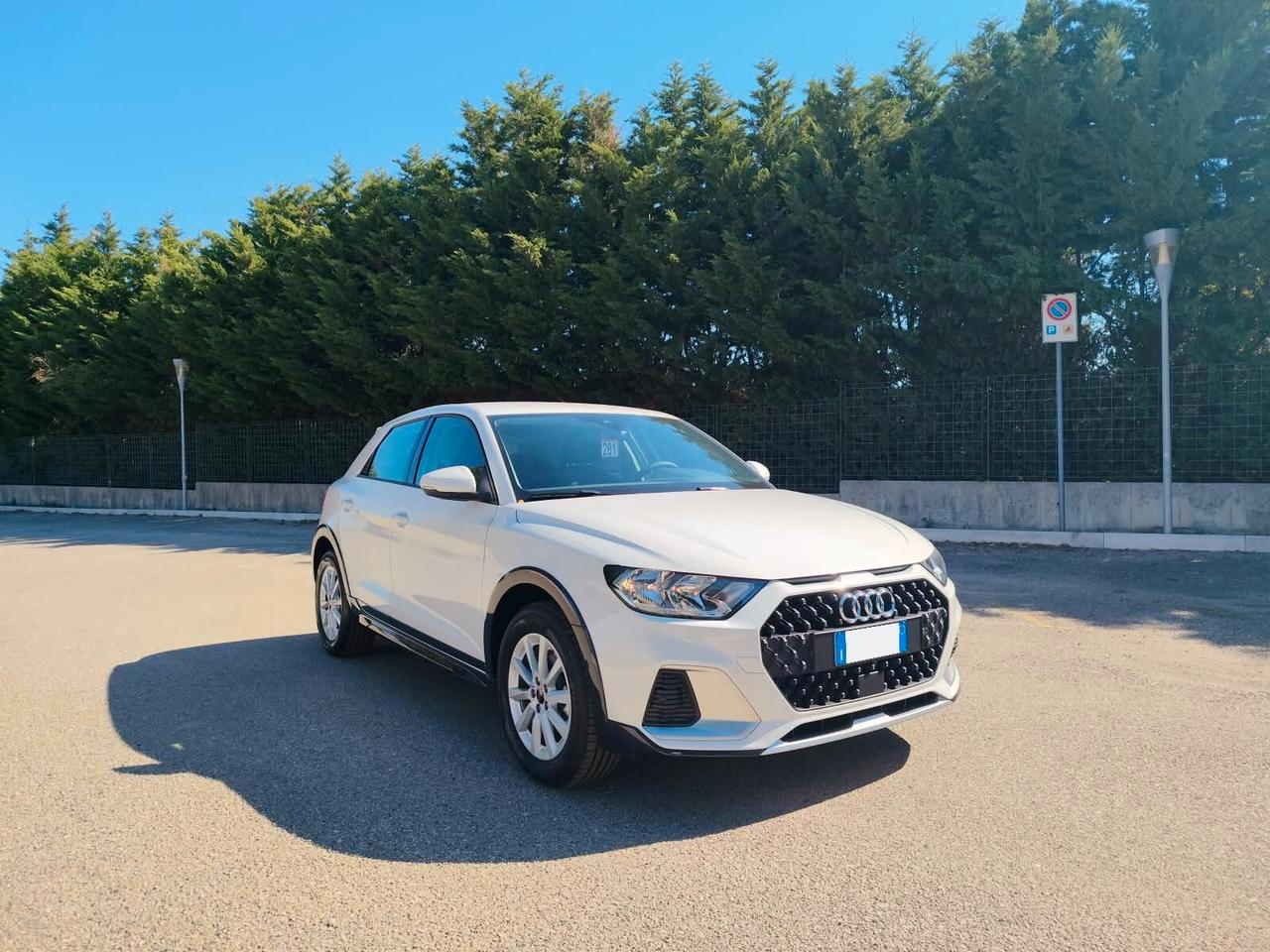 Audi A1 allstreet 25 TFSI Business