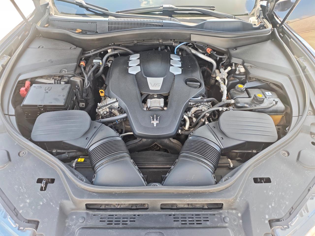 Maserati Levante V6 AWD Gransport