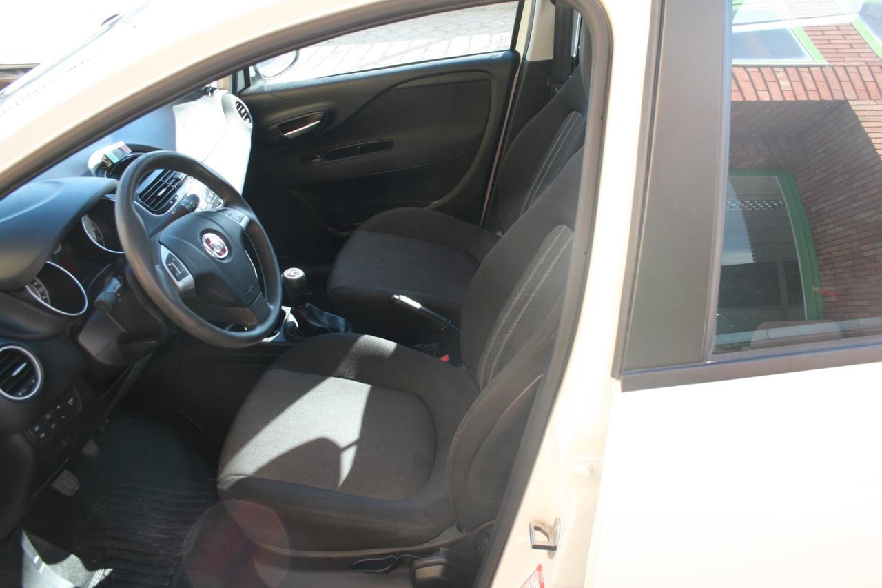 Fiat Punto 1.3 MJT II 75 CV 5 porte Street