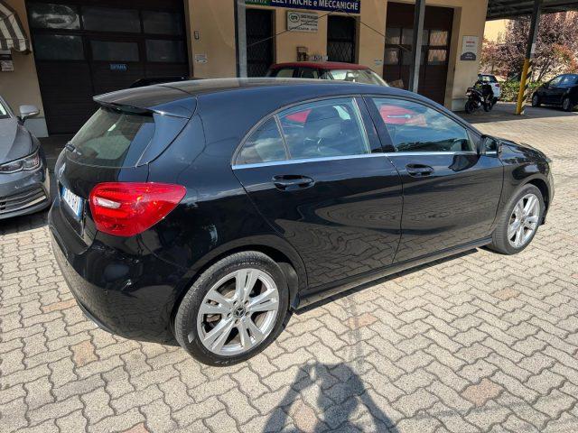 MERCEDES-BENZ A 180 d Automatic Sport