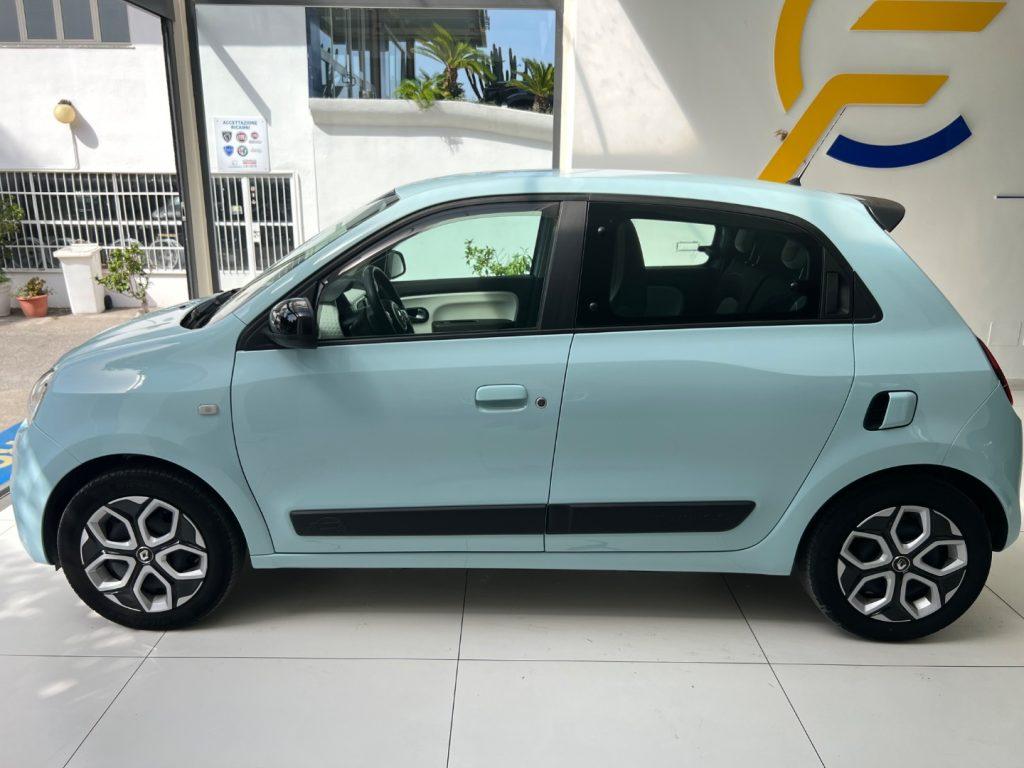 Renault Twingo SCe 65 CV Urban Night tua da €149,00 mensili