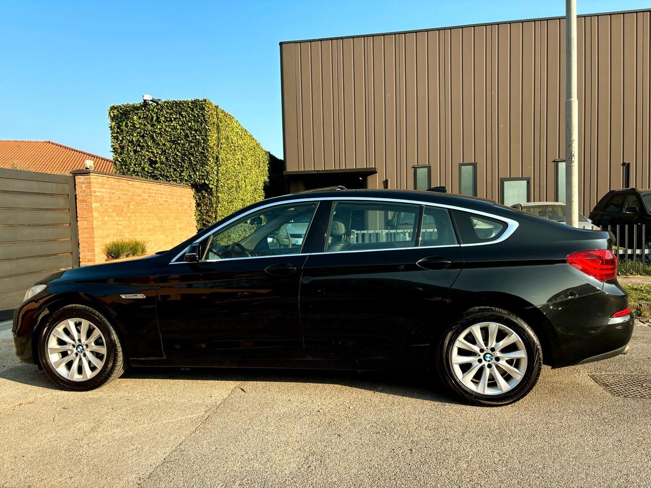 BMW 520 GT aut- EURO 6- 85000km -Pelle,Nav,Tetto-FULL
