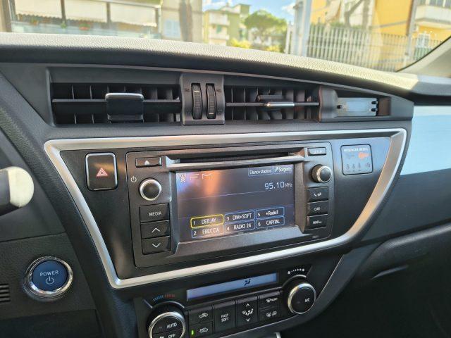 TOYOTA Auris 1.8 Hybrid Active Plus Automatica