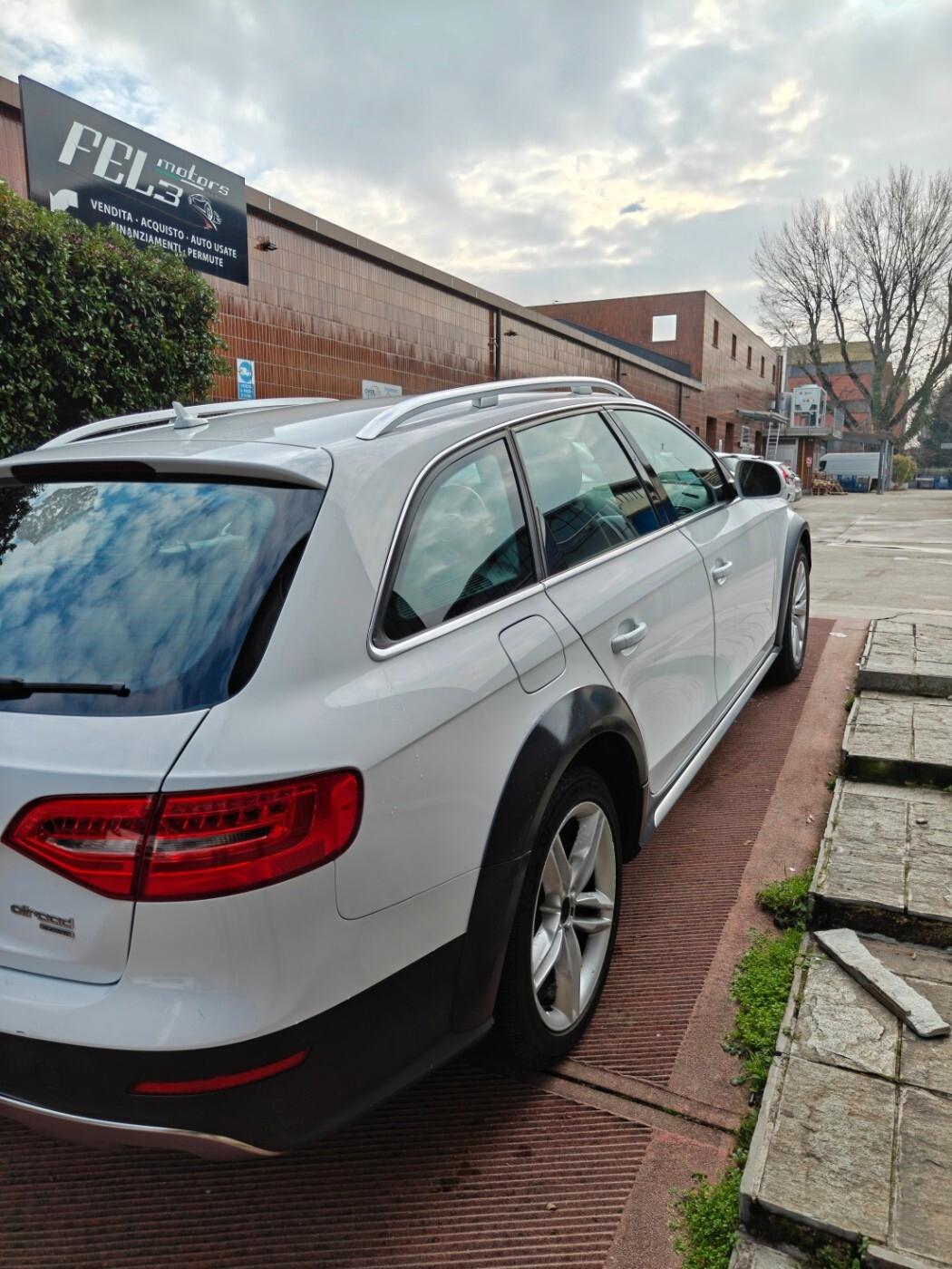 Audi A4 allroad 2.0 TDI 190 CV cl.d. S.tr. Business Plus