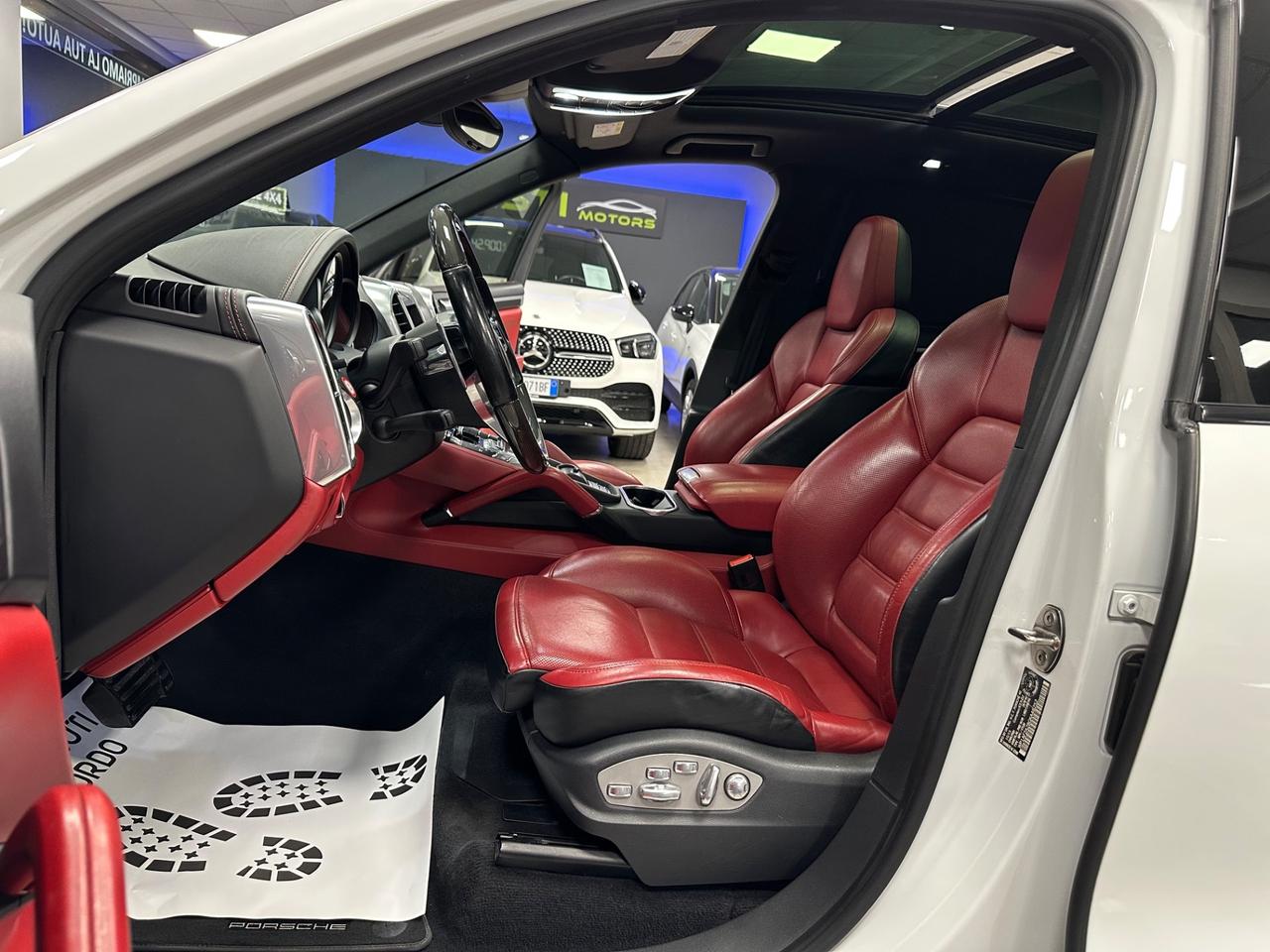 Porsche Cayenne 3.0 Diesel 12/2016 euro 6 239 cv