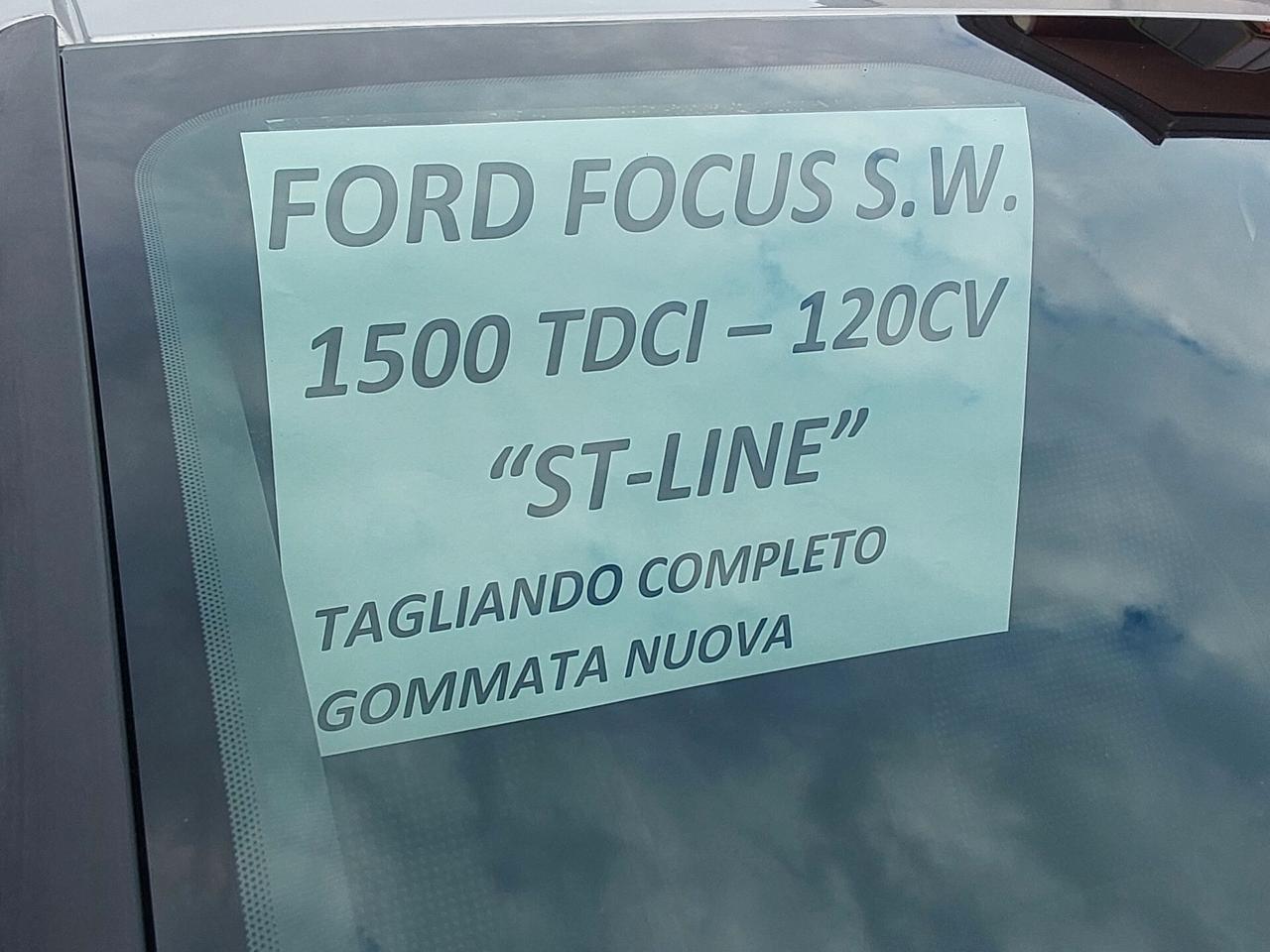 Ford Focus 1.5 120 CV SW ST-Line Super Accessoriata Cambio Manuale.