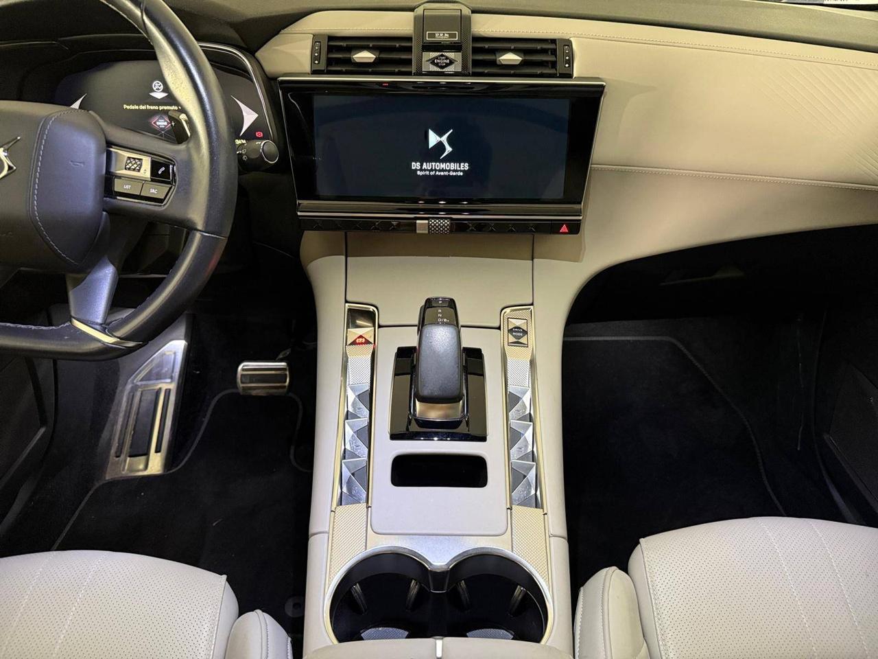 DS DS7 1.6 e-tense phev Opera 4x4 300cv