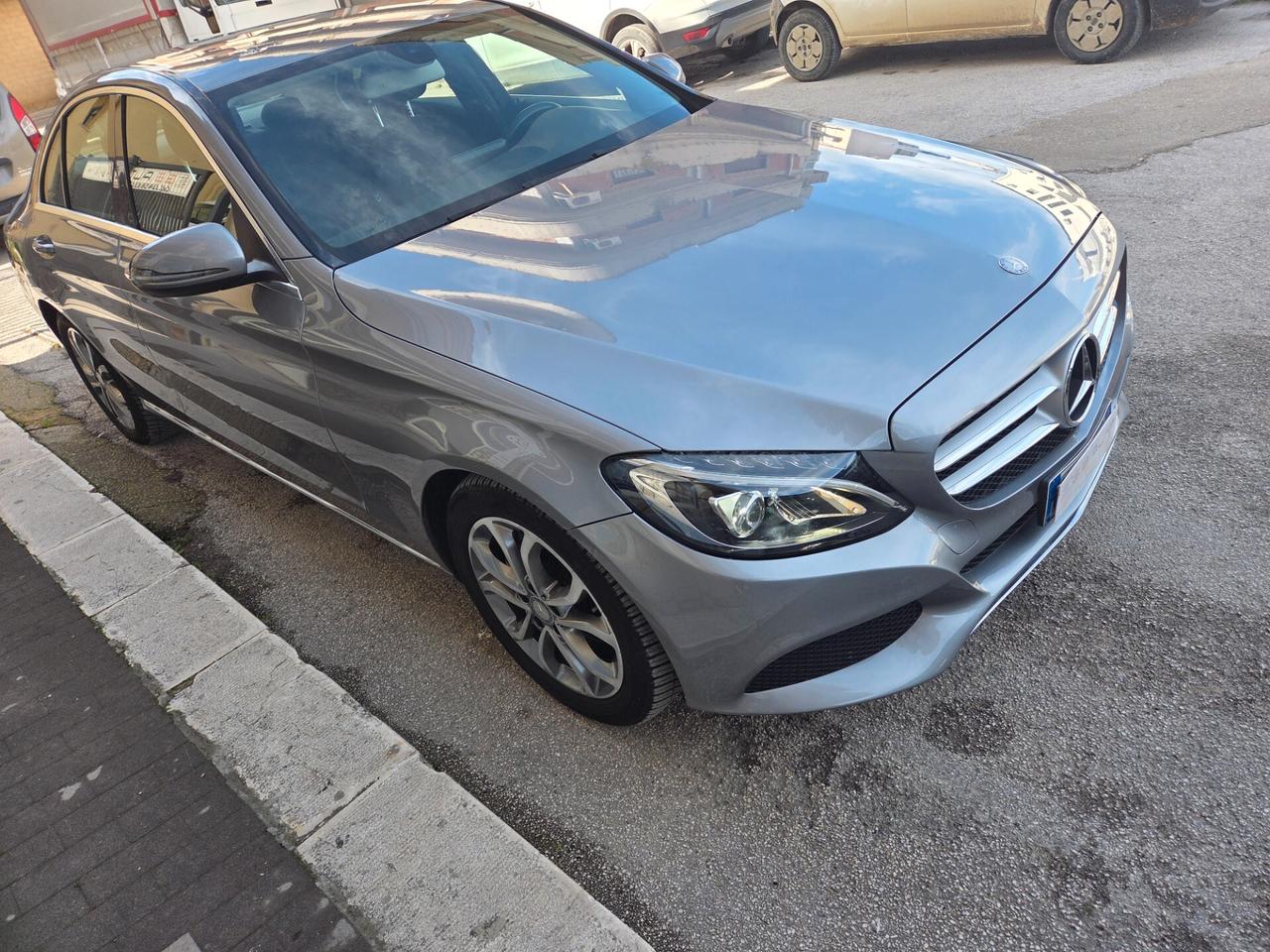 MERCEDES C220 2.2 170 CV LED FULL OPT KM CERTIF
