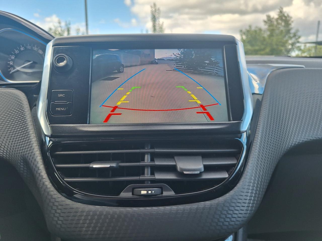Peugeot 2008 ALLURE 1.6 HDi 100cv NAV+RETROCAM. 2016