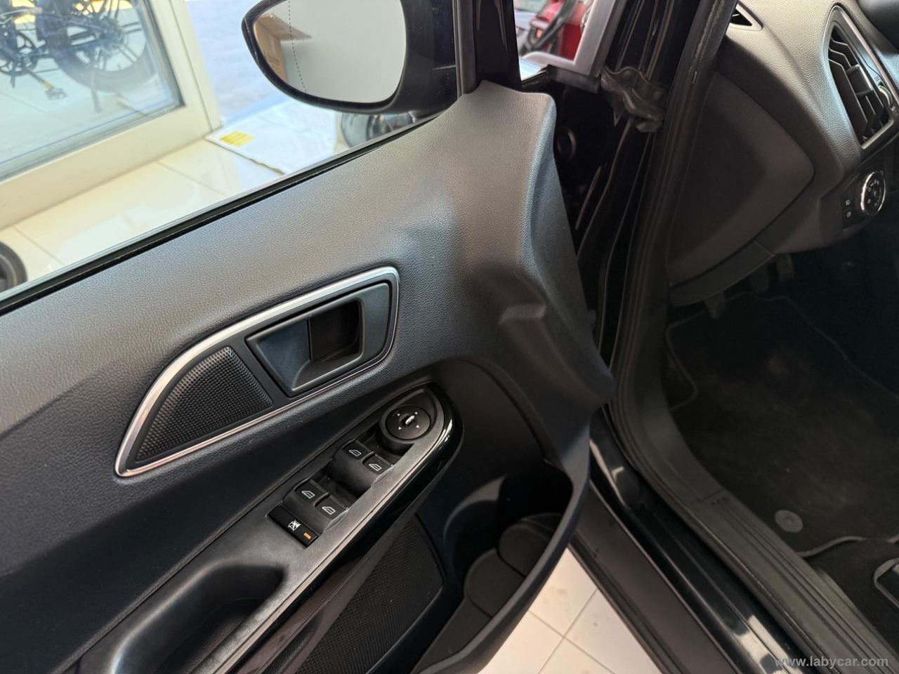 FORD B-Max 1.5 TDCi 75 CV Titanium