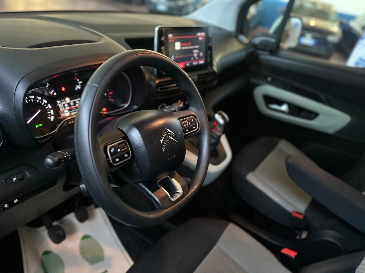 Splendido Citroen Berlingo/ monovolume/2020