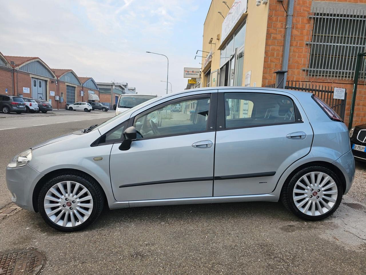 Fiat Grande Punto 1.3 Mjt 90cv Emotion*Xeno*17*Neopatentati*