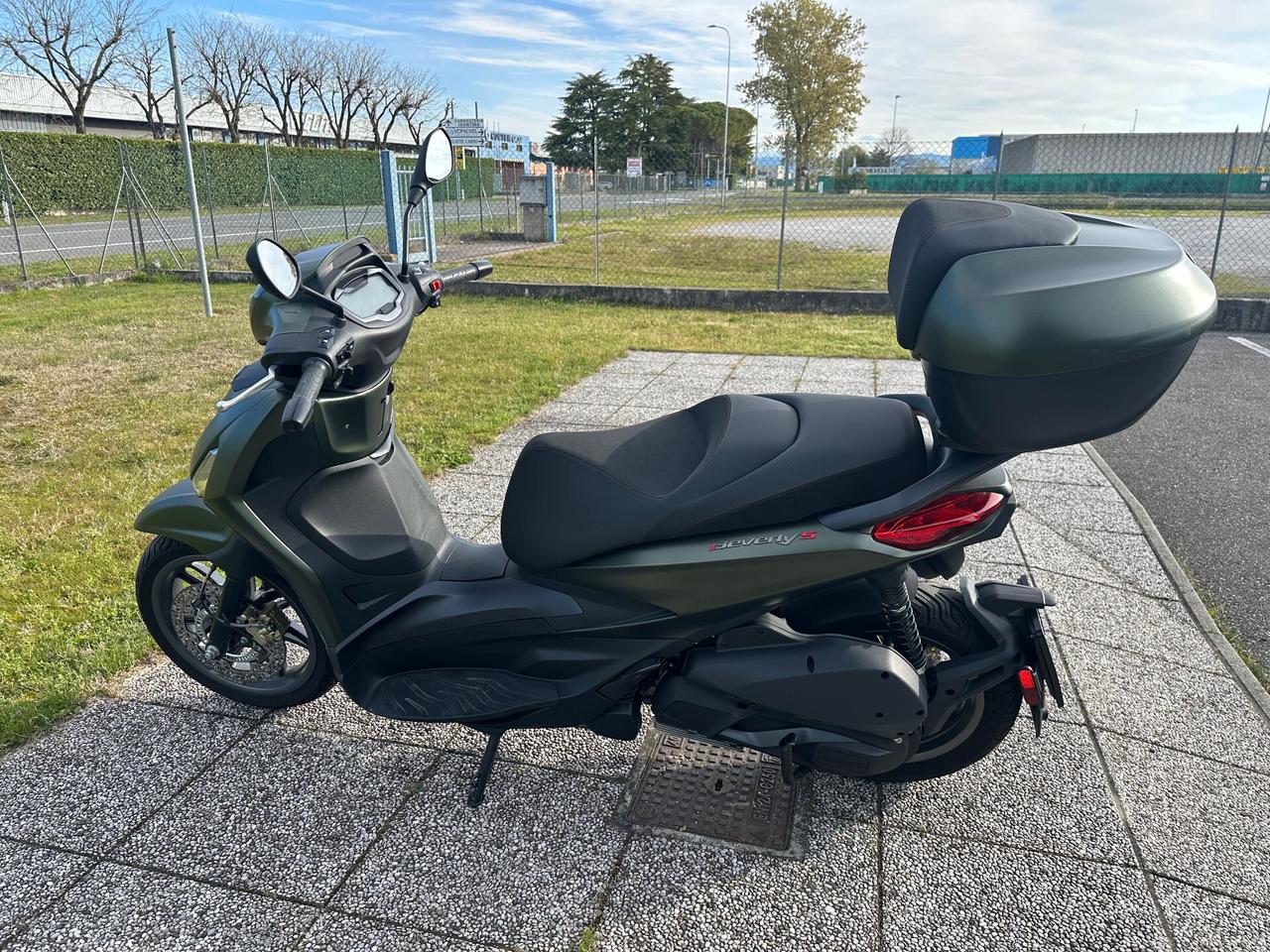 Piaggio Beverly 300 HPE