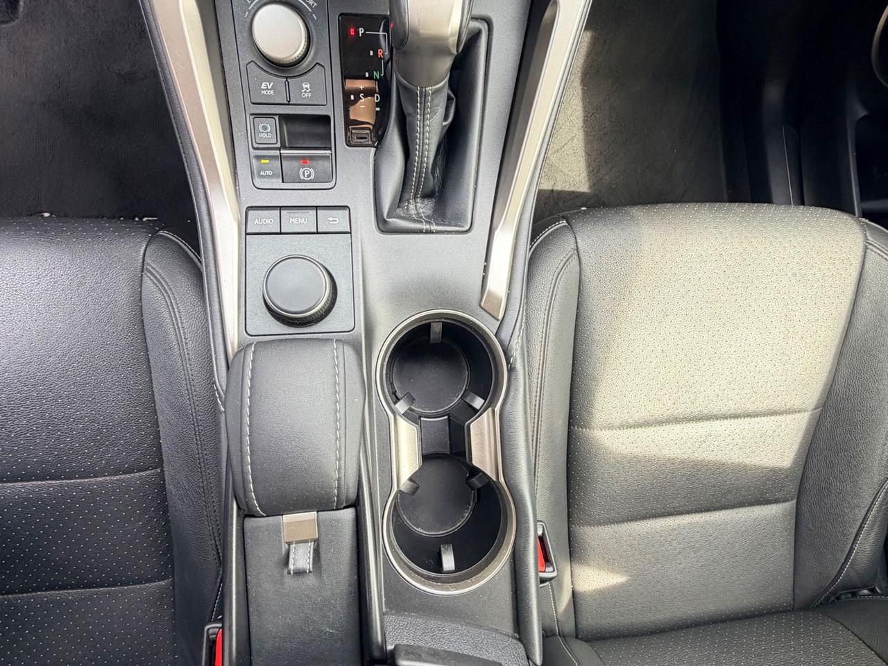Lexus NX 300h Executive NX 300h HEV #11618