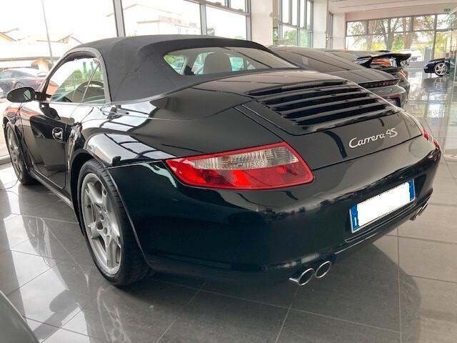 Porsche 911 Carrera 4S Cabriolet