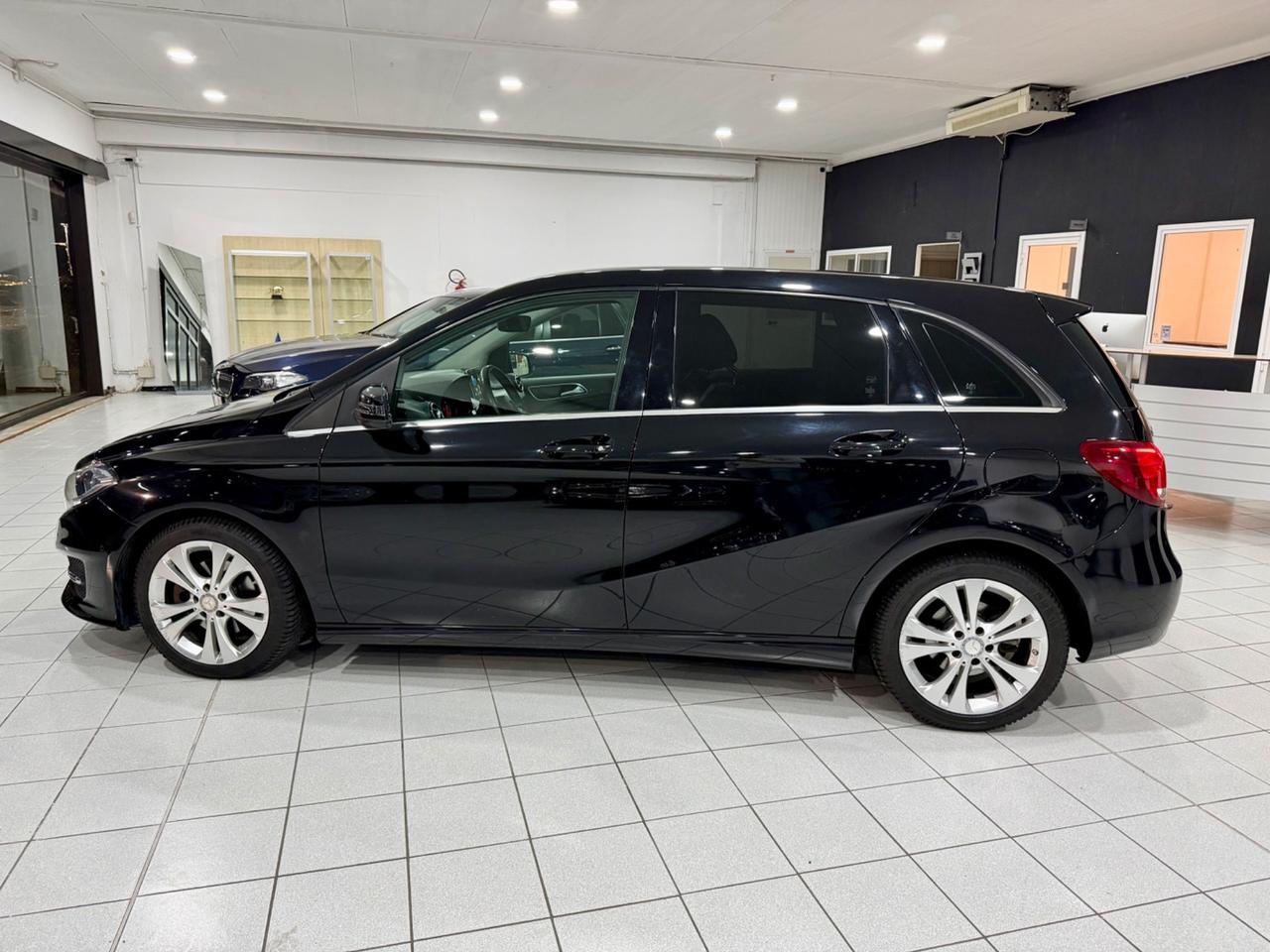 Mercedes-benz B 200 d Automatic Premium