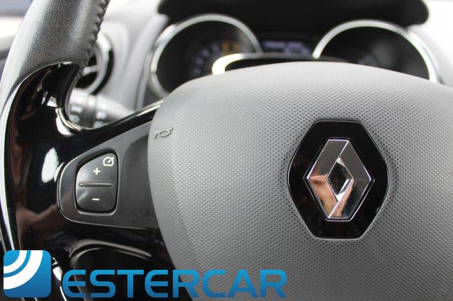 RENAULT Clio 1.2 75CV 5 porte Live