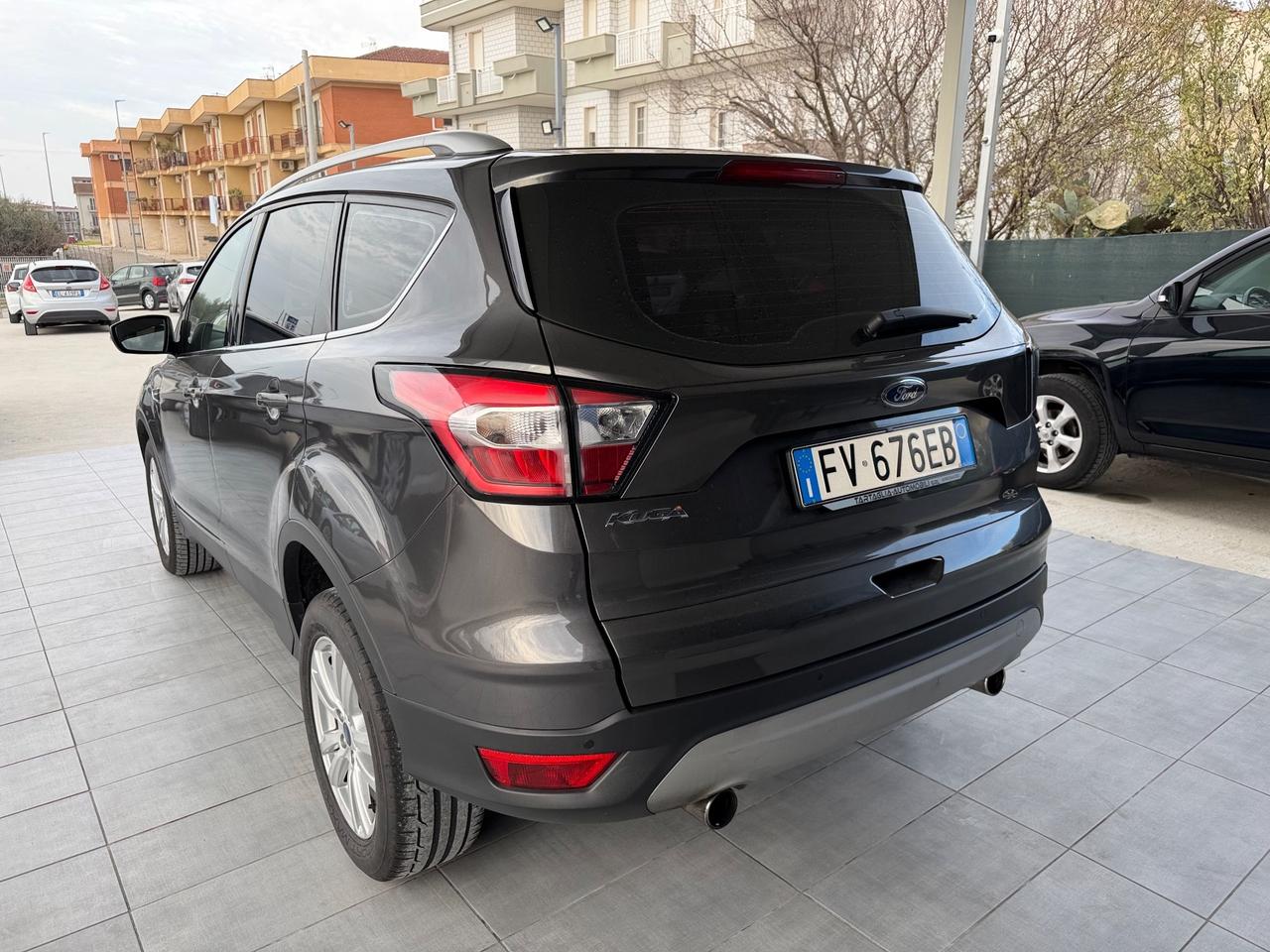 Ford Kuga 1.5 TDCI 120 CV S&S 2WD ST-Line