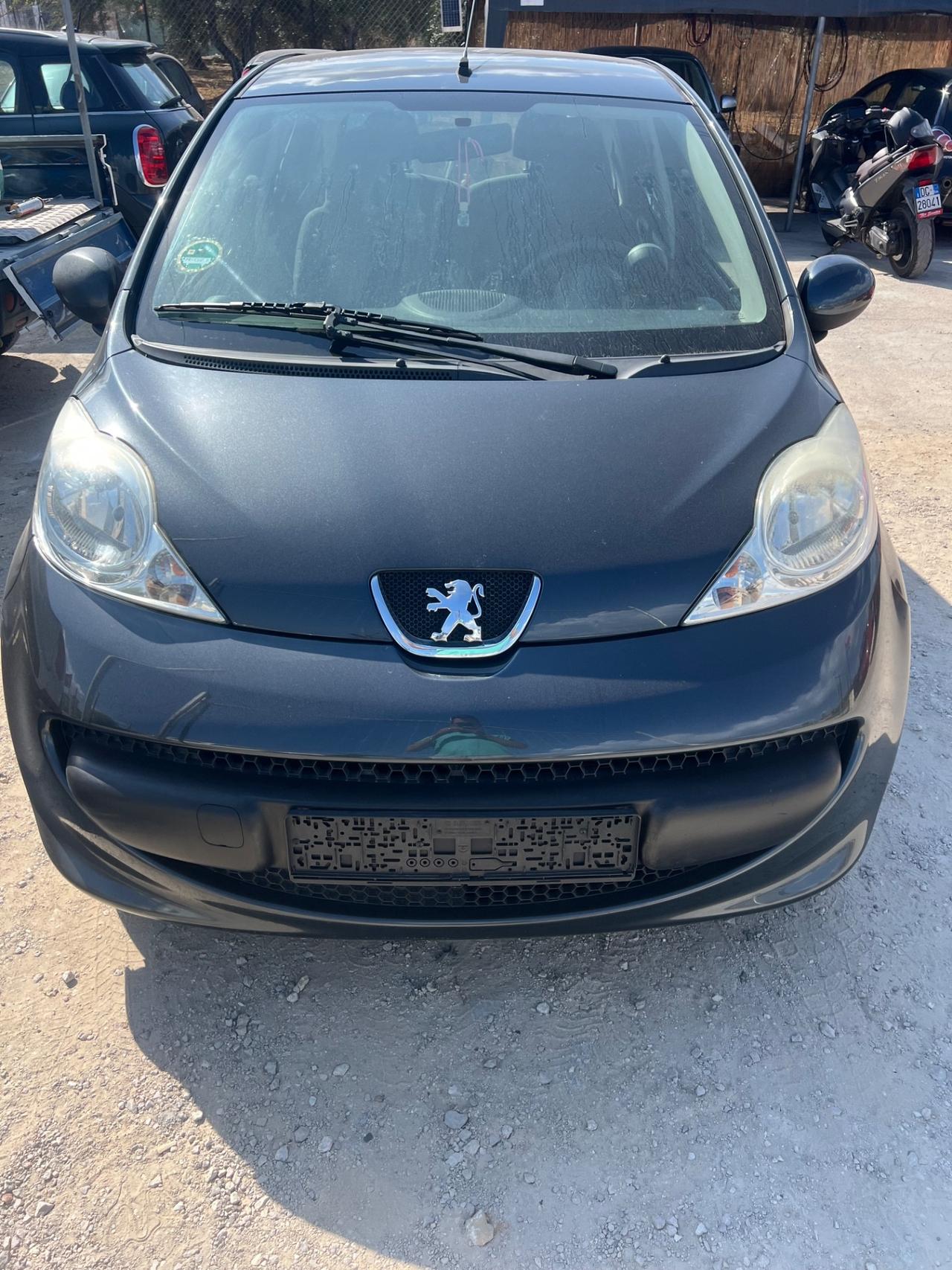Peugeot 107 1.0 68CV 5p. Desir
