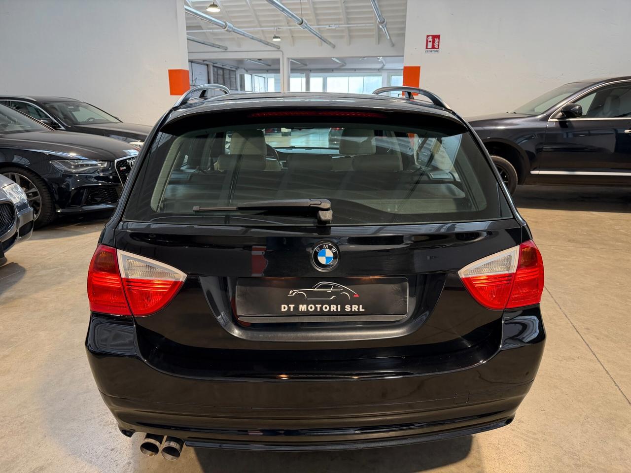 Bmw 325 i Touring MANUALE-TRAZ.POST- 6 CILINDRI