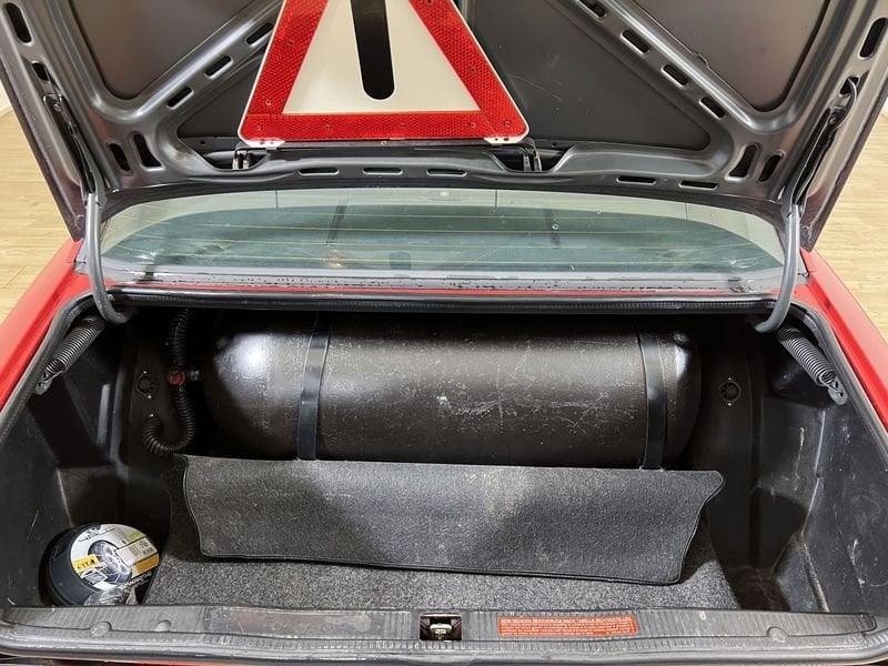 Mercedes-Benz 190 2.0