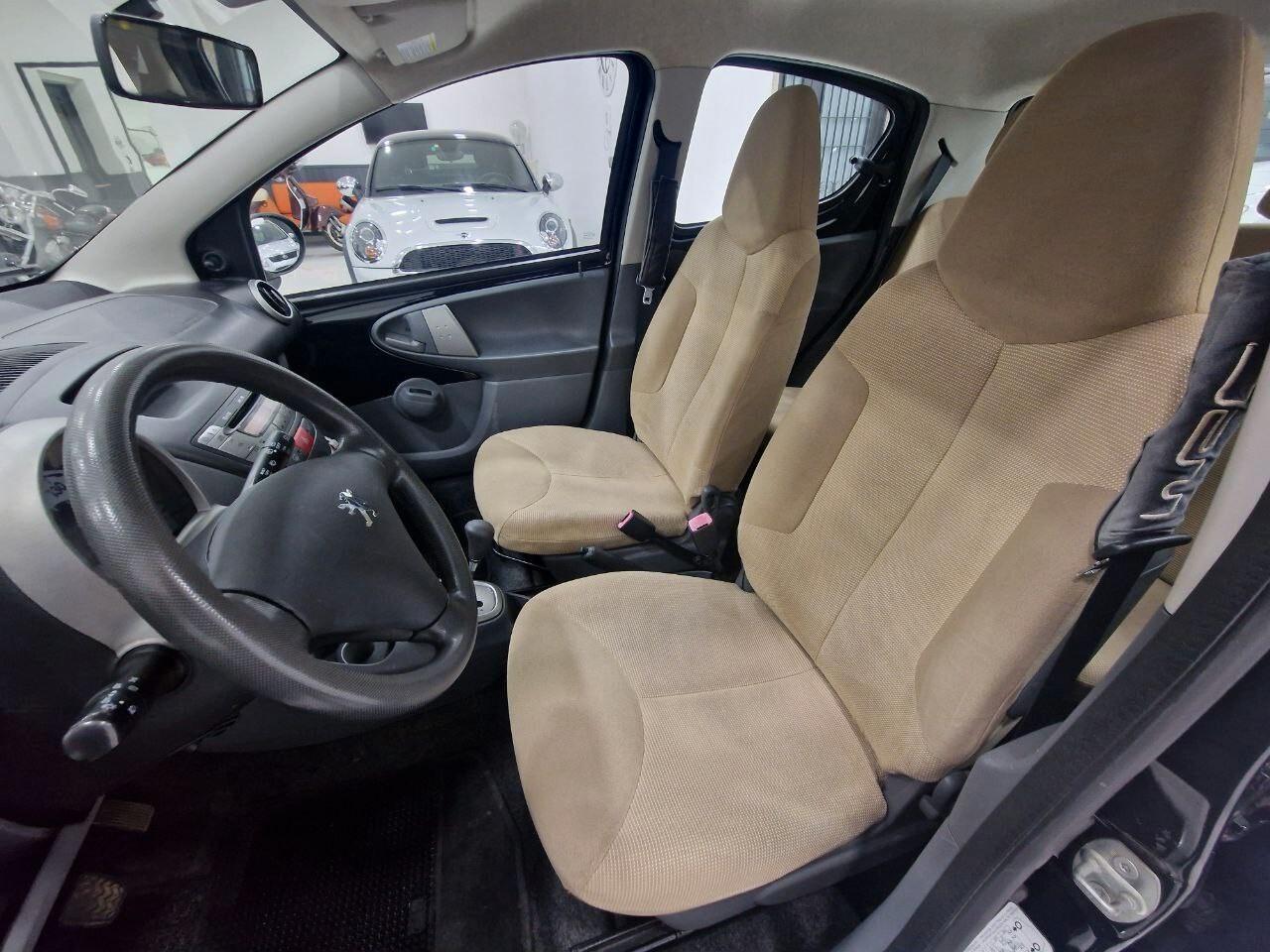 Peugeot 107 1.0 68 CV 5p. Cambio Automatico