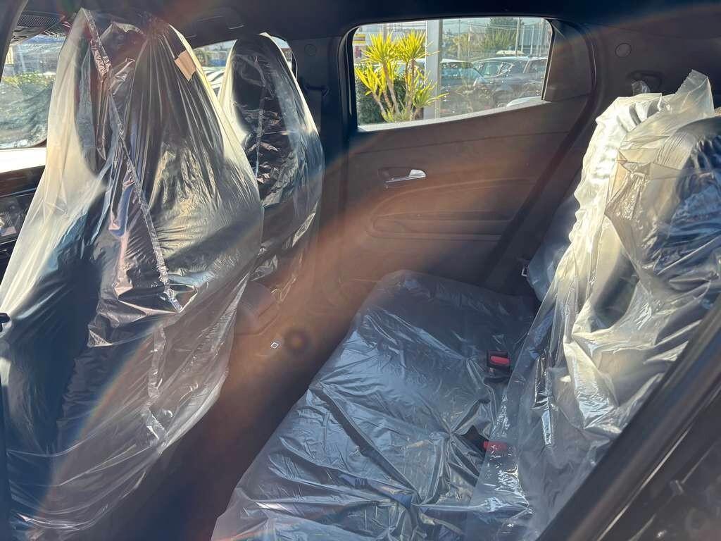 Alfa Romeo Junior 1.2 145 CV Hybrid 2026 KM 0 IVA ESPOSTA Tua a solo 269 Euro al mese