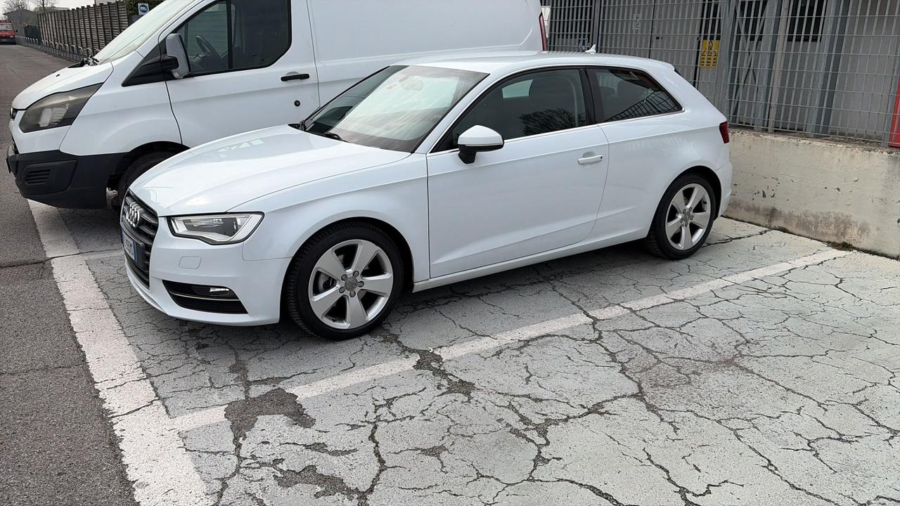 Audi A3 1.6 TDI clean diesel Ambition